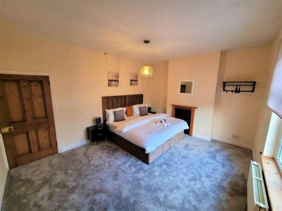 Nice 4-Bedroom Vacation Home With Indoor Fireplace 惠灵顿 外观 照片